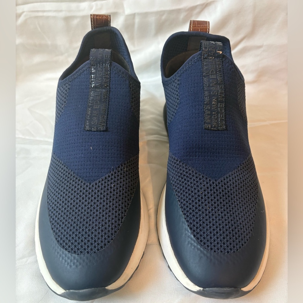 Sam Edelman Women’s Navy Slip-On Knit Sneakers